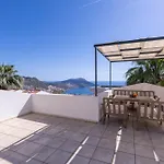 Tara Κας